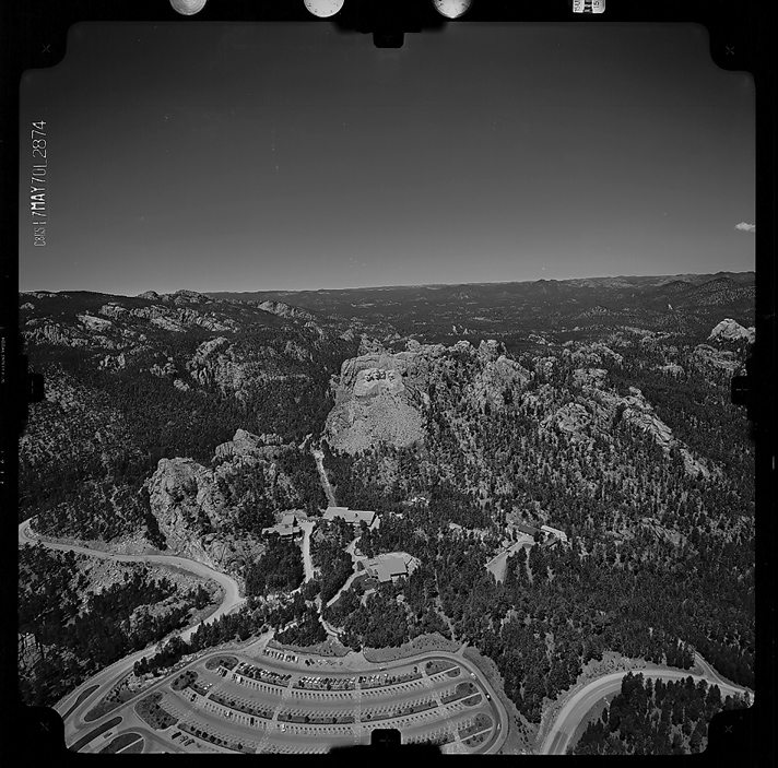 Mt. Rushmore (obliques)